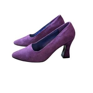 Rush Hour Vintage 80s Gothic Romantic Deep Plum Purple Suede Curved Cuban Heels